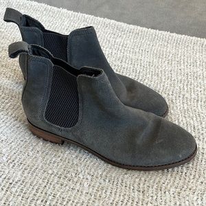 TOMs booties